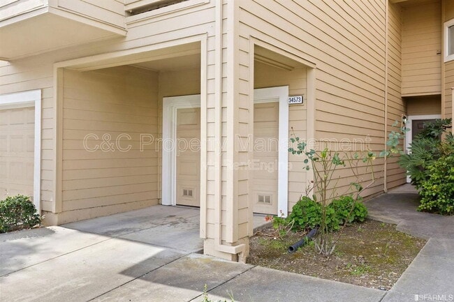 Photo - 34573 Falls Terrace