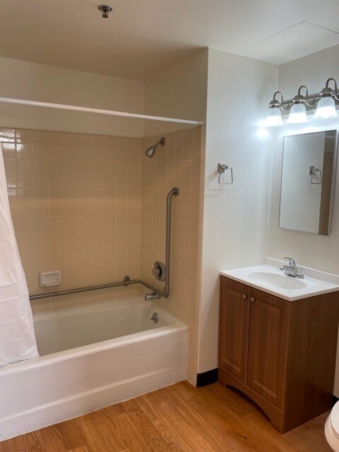 Silvercrest Senior Residence