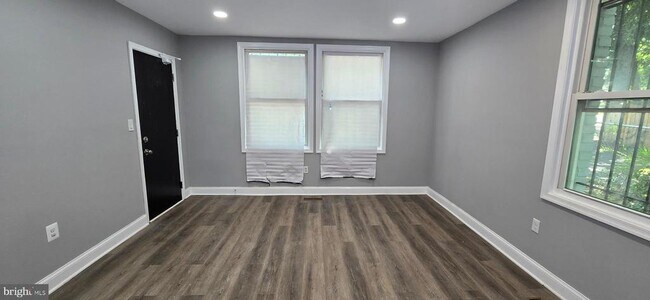Photo - 405 34th St SE Unidad 1