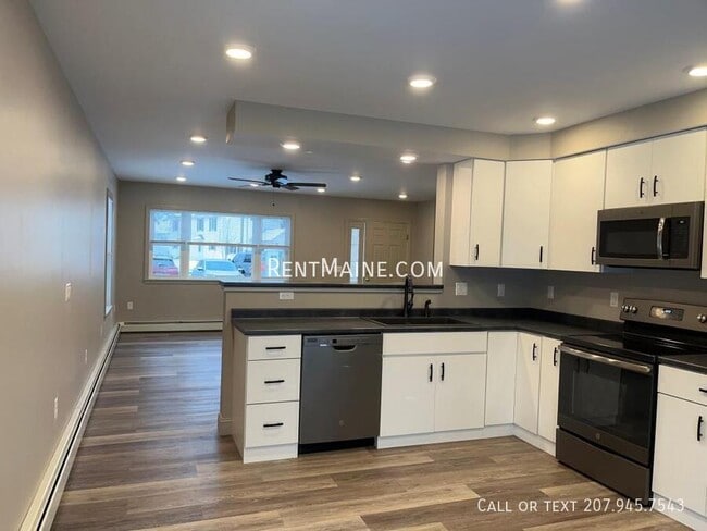 Building Photo - 16 Hanover Pl Unit 1