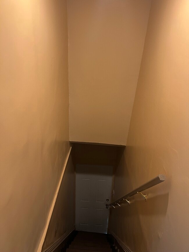 Stairwell(Up) - 4239 E 96th St