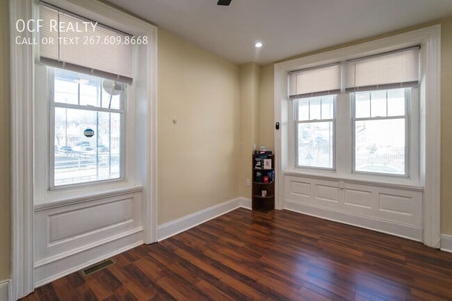 Photo - 5426 Jefferson St