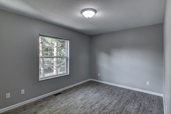 Photo - 302 12th St SE Unit A