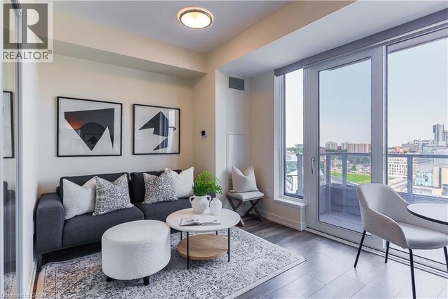 Photo - 15 Wellington St S Unité 1103