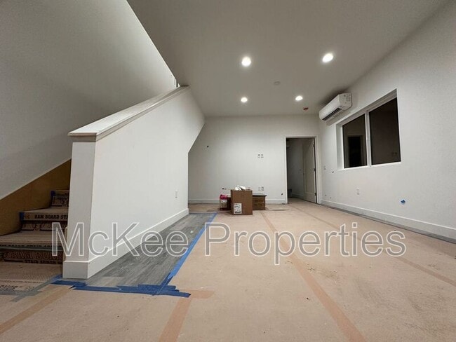 Photo - 6174 Dorothy Dr