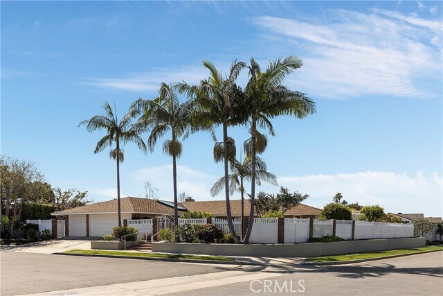 Photo - 1901 Altura Dr