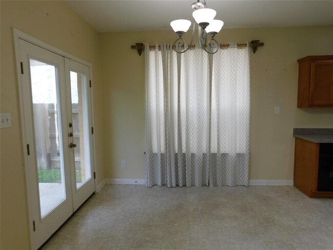 Photo - 1511 Homewood Cir