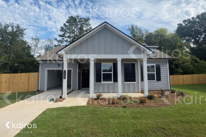 136 Silver Maple Ln