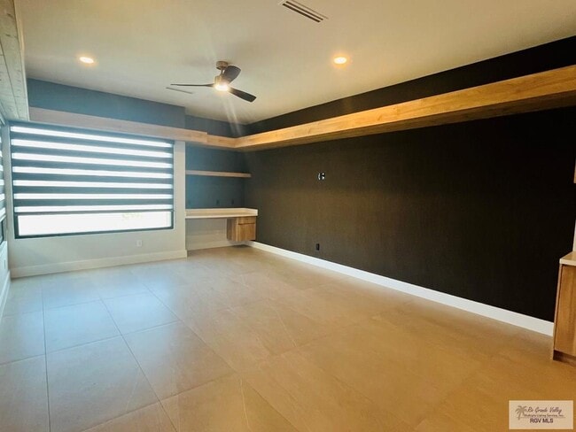 Photo - 4610 Juniper Cir