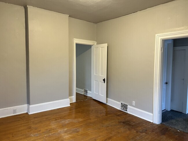 Photo - 120 E Franklin Ave