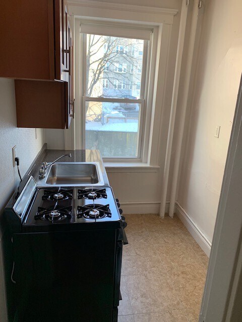 Building Photo - 5 Walbridge St Unit 17 Rental