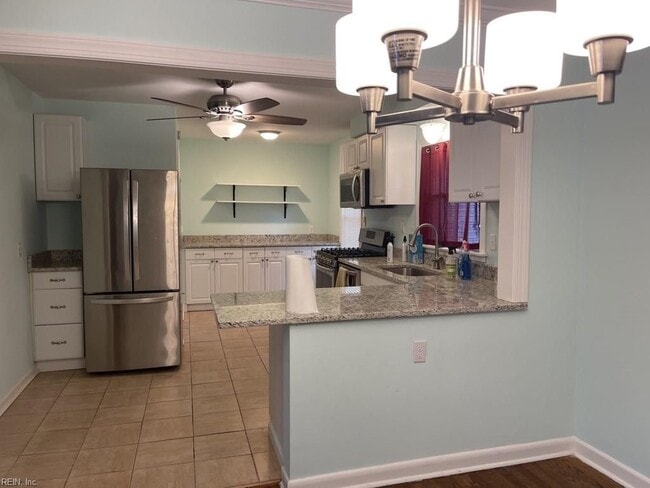 Photo - 2754 Greendale Ave