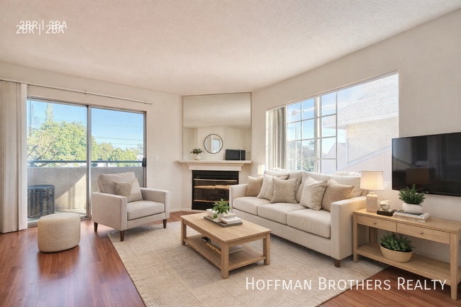 Building Photo - 7349 Balboa Blvd Unit 1