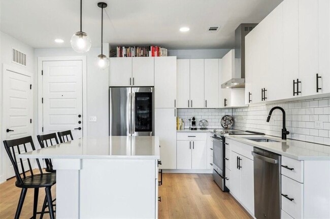 Photo - 3101 Govalle Ave Unit 302