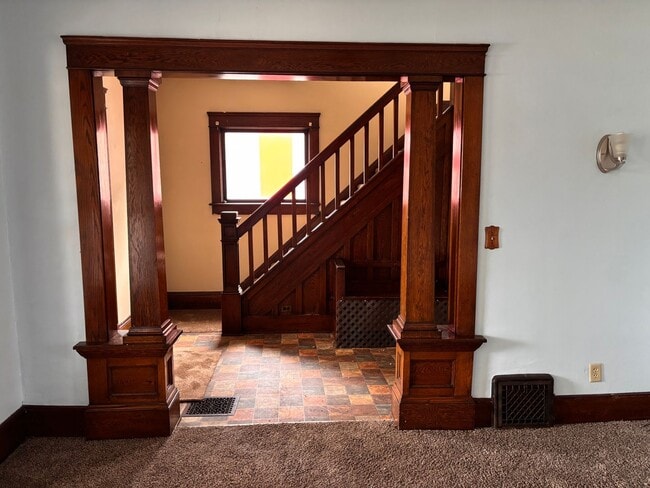 Photo - 306 W 4th St Unit 306 w 4th Street