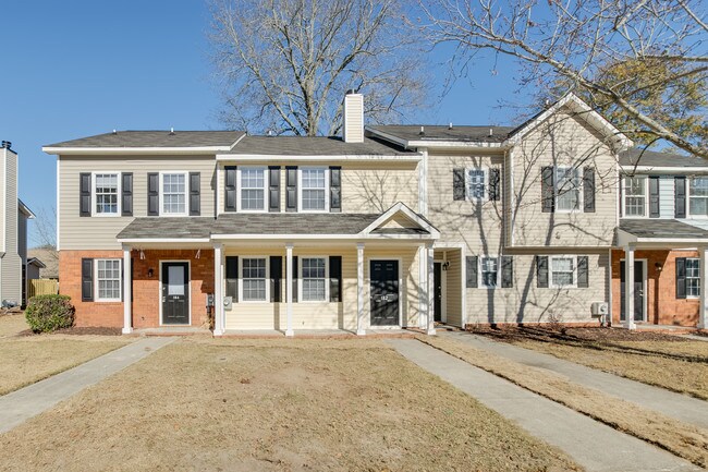 Photo - Petersburg Place