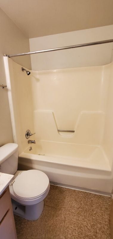 Photo - 320 Tennessee St SE