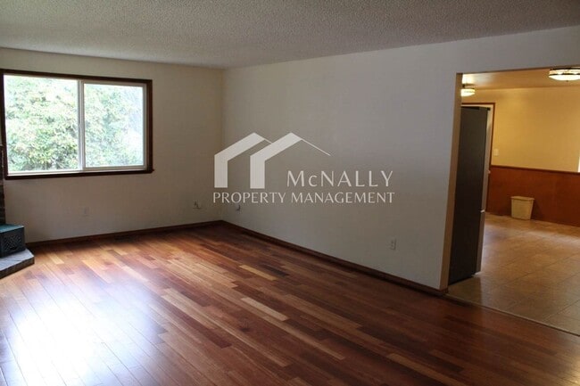 Photo - Freshly Updated 4BR Home w/ Finished Basement, New Appliances & RV/Boat Parking