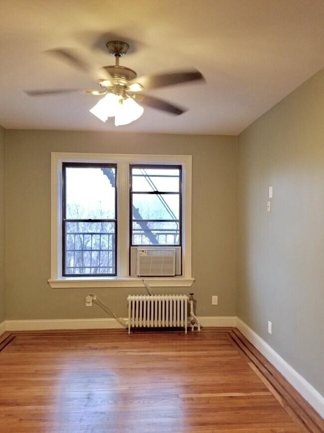 Photo - 821 Bergen Ave Unidad C6