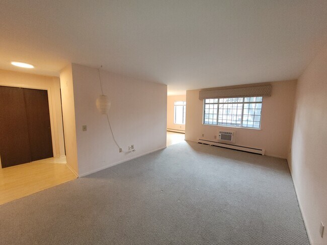 Photo - 4 Canterbury Ct Unidad 4