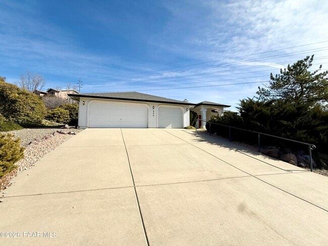 Photo - 352 Prescott Dr