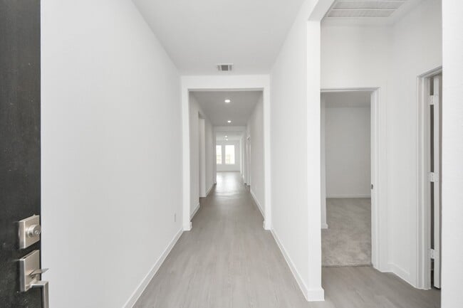 Photo - 3029 Avenida Sonoma Dr