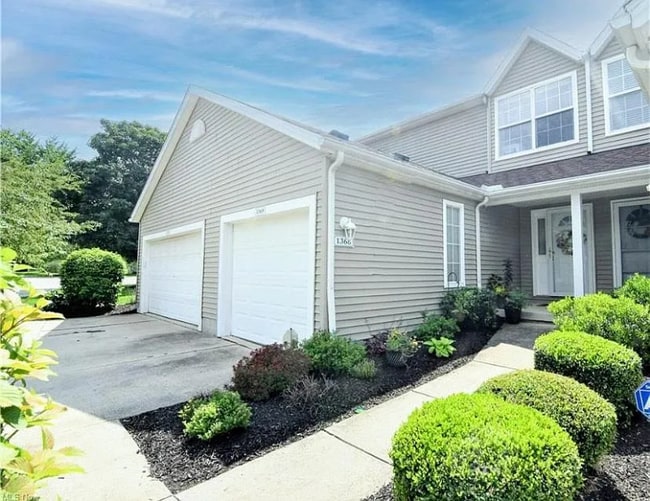Photo - 1368 Meadow Run Casa