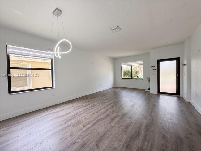 Photo - 1575 SE 20th Rd