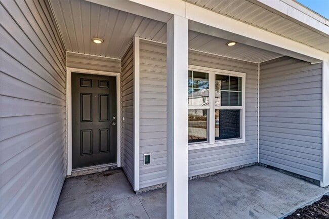 Photo - 45177 Red Brick Dr