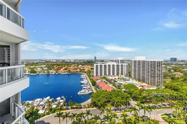 Building Photo - 21055 Yacht Club Dr Unit 2203 Rental
