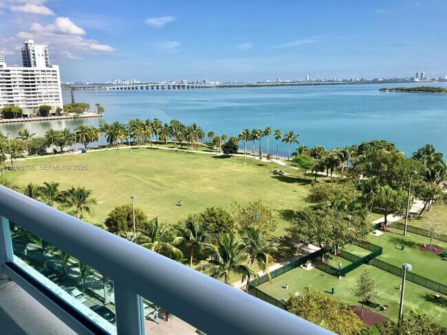 Photo - 1800 N Bayshore Dr Unit 905