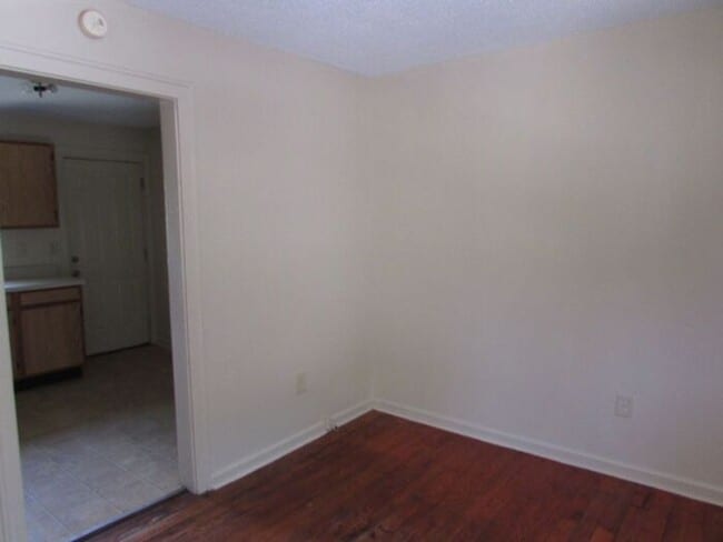 Photo - 121 Dixie Dr