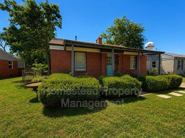 Photo - 205 N Key Blvd