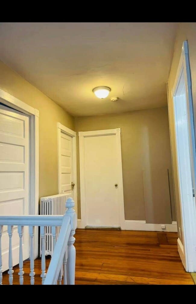 Photo - 139 Devonshire St Unidad 2nd Floor