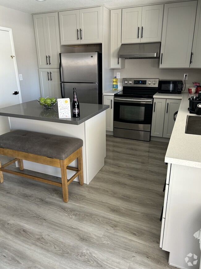 Kitchen - 2409 Paradise Village Way Rental