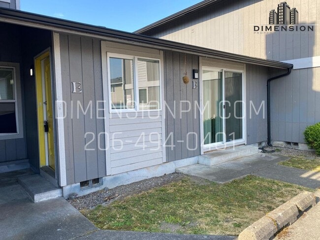 Building Photo - 306 Stanford Drive Rental