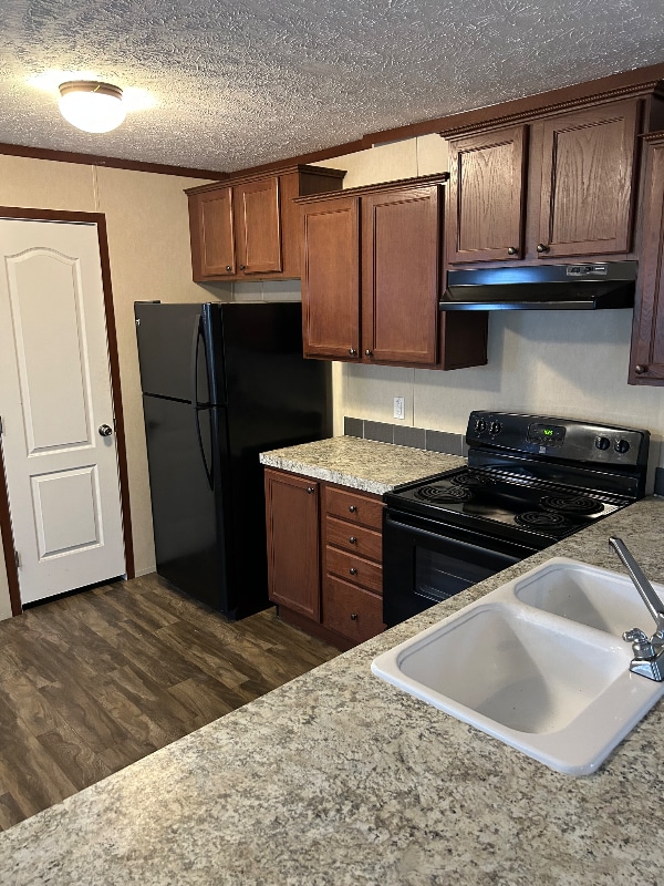 Photo - 9859 Shepherd Rd