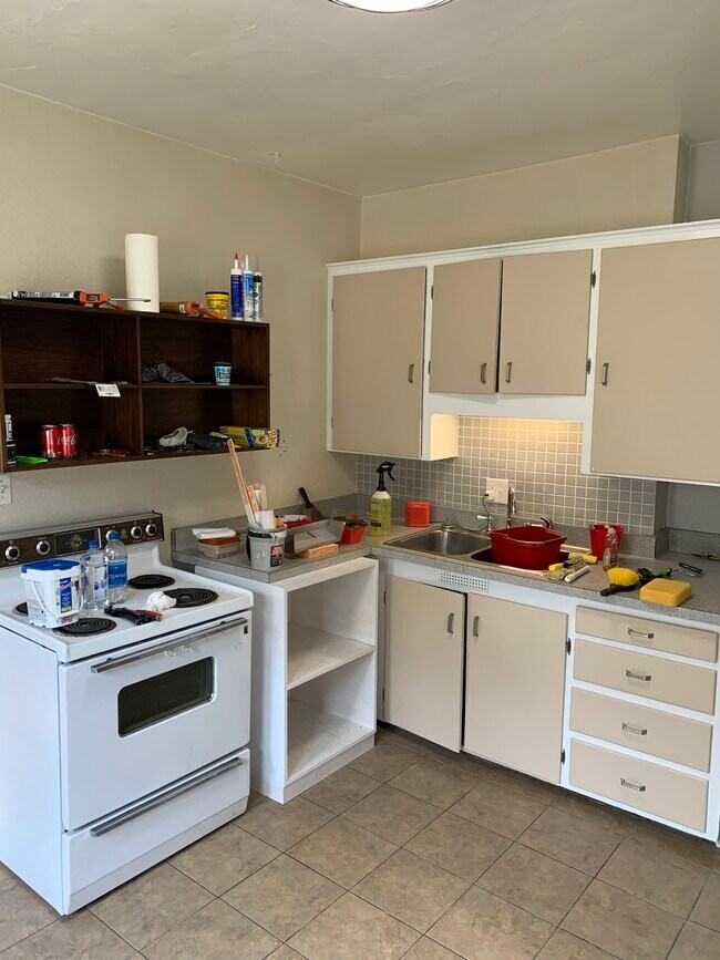 Photo - 2274 Robinwood Ave Unit 4