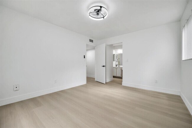 Photo - 9514 N Belfort Cir Unit 112