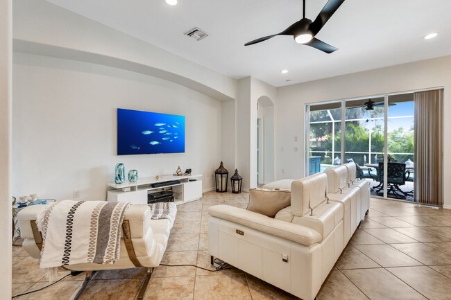 Photo - ** REFLECTION LAKES ** 4 BED / 2 BATH - POOL HOME - UNFURNISHED - ANNUAL RENTAL