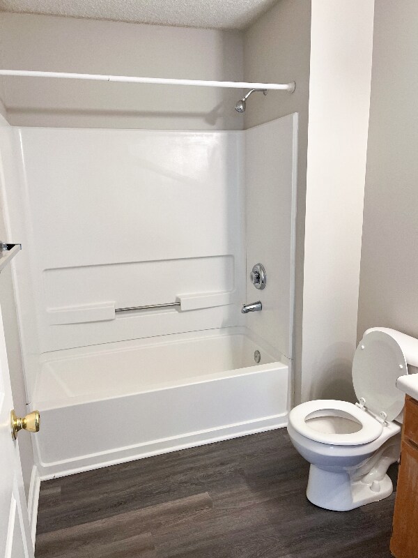 Photo - 12 Barden Pl Unidad 7-H