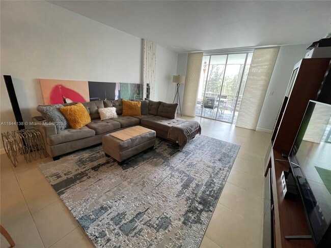 Building Photo - 3660 NE 166th St Unit 307 Rental