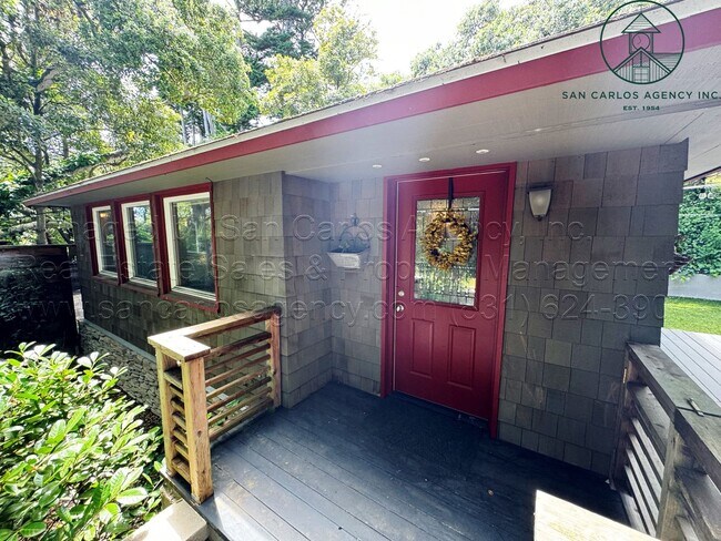 Building Photo - Nicely Appointed Two Bedroom Carmel Woods ... Rental