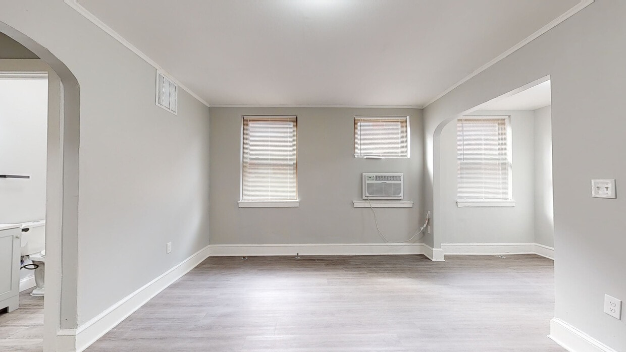 Photo - Lennox Apartments