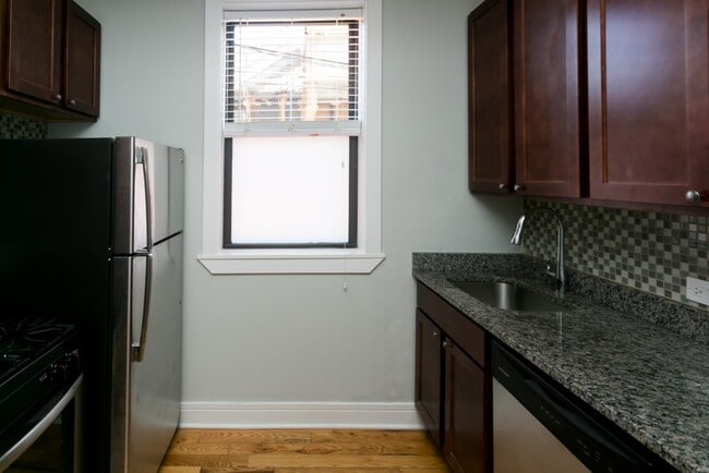 Photo - 4418 N Wolcott Ave Unit A2