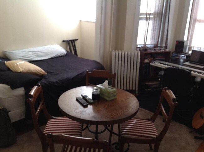 Photo - 65 Burbank St