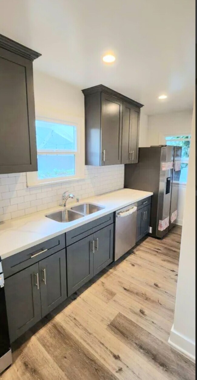 Photo - 2229 Ellendale Pl Unit Ellendale Place