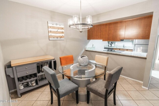 Photo - 1402 E Guadalupe Rd Unidad 119