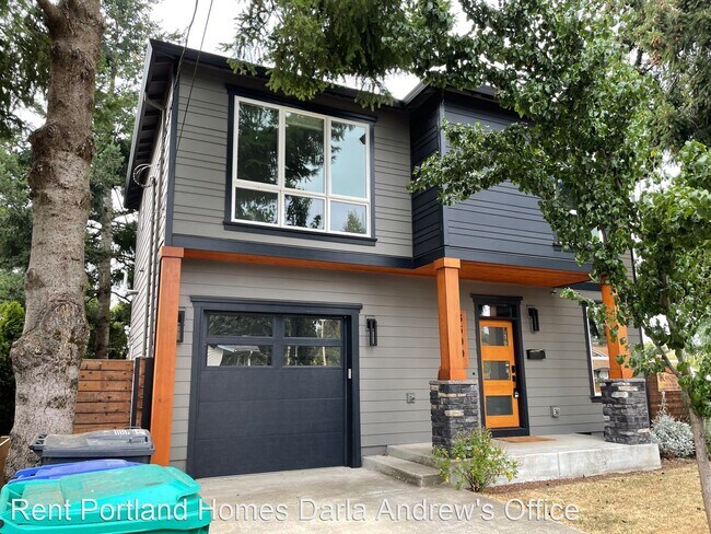 Photo - 3 br, 2.5 bath House - 6509 SE 62nd Avenue