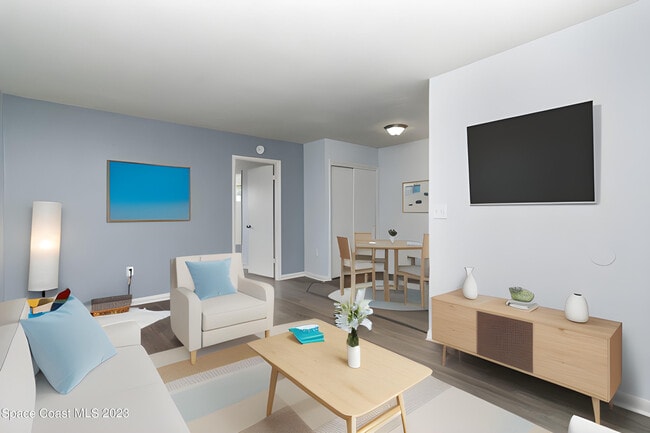 Photo - 115 Seminole Ave W Unidad 103